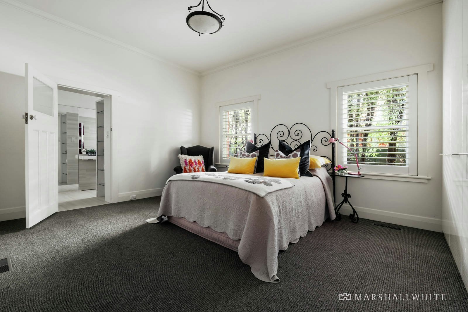 15 Marlborough Street, Mont Albert, VIC