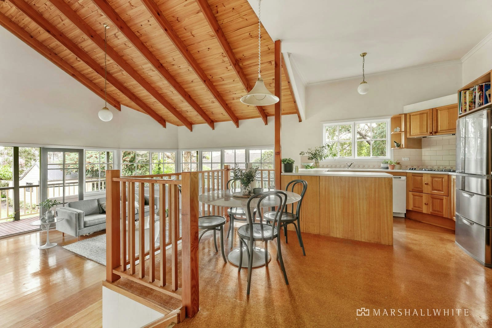 2 Durham Road, Surrey Hills, VIC