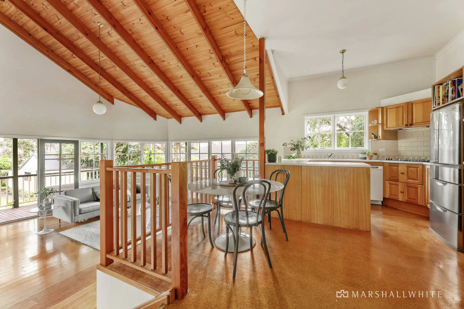 2 Durham Road, Surrey Hills, VIC