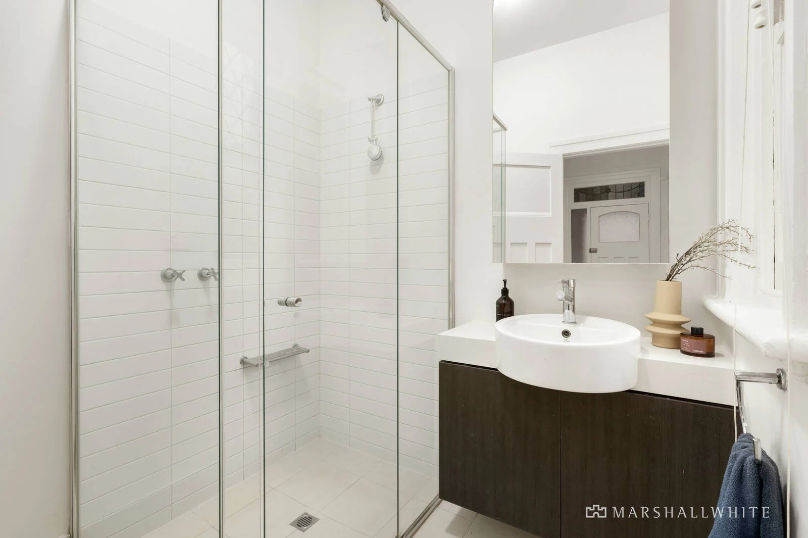 1/13 Loch Street, St Kilda West, VIC