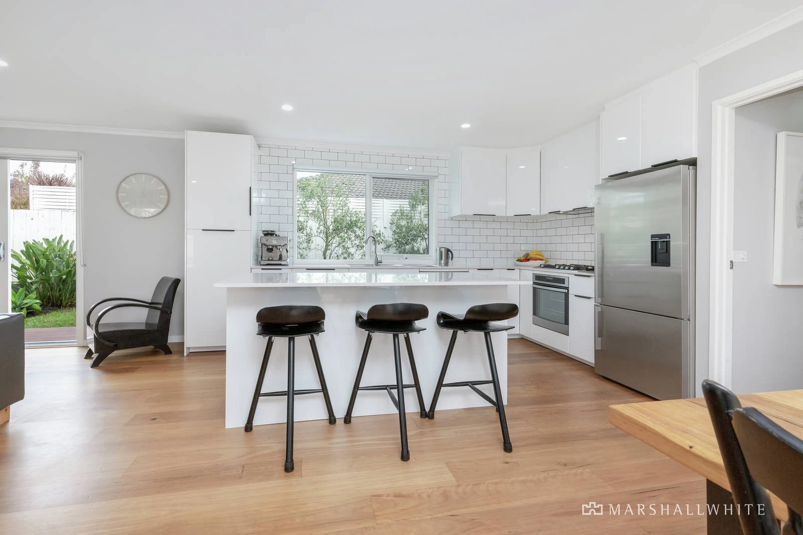 8 Nichols Drive, Mornington, VIC