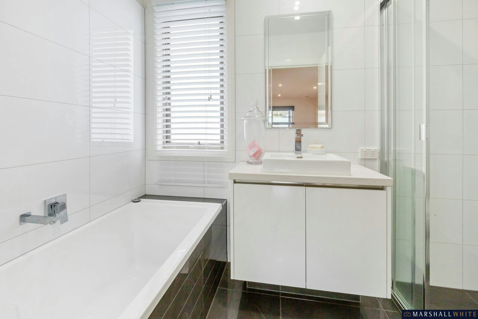 1/10 Darcy Street, Mornington, VIC