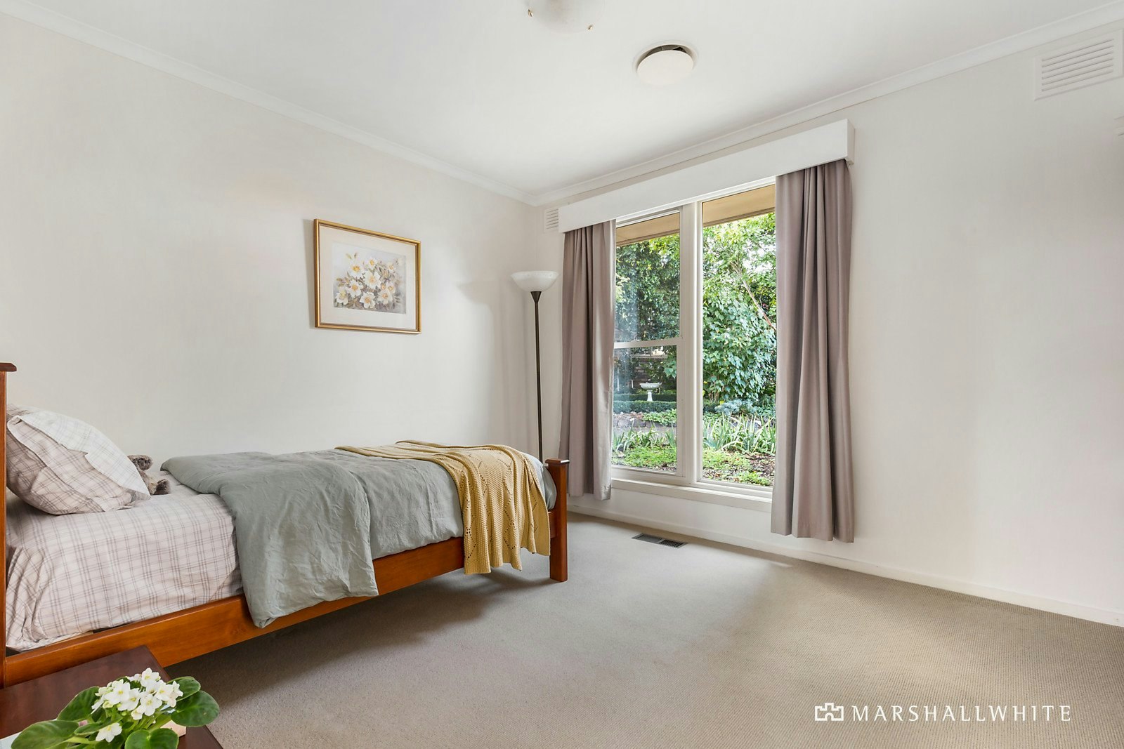 1/950 Riversdale Road, Surrey Hills, VIC