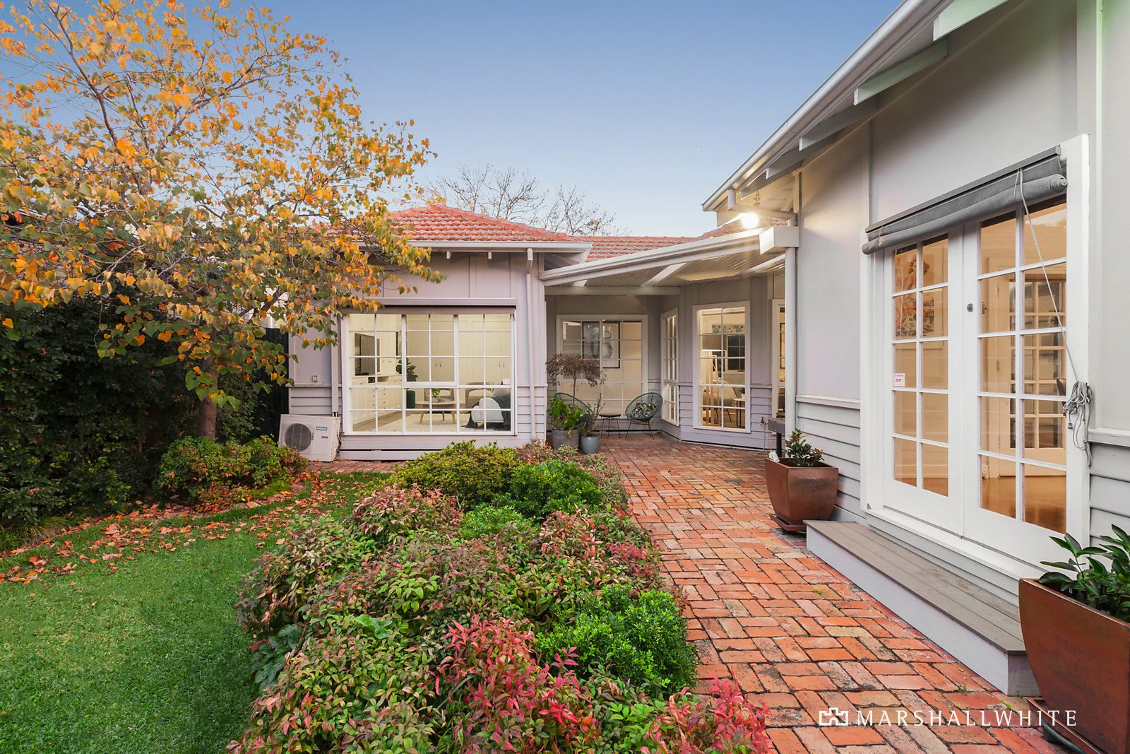 33 James Street, Surrey Hills, VIC