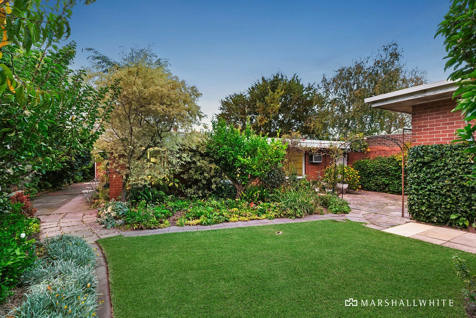 329 Waverley Road, Malvern East, VIC