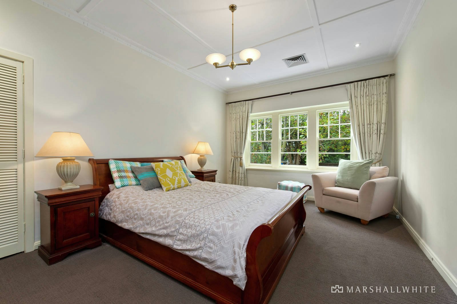 33 Molesworth Street, Kew, VIC