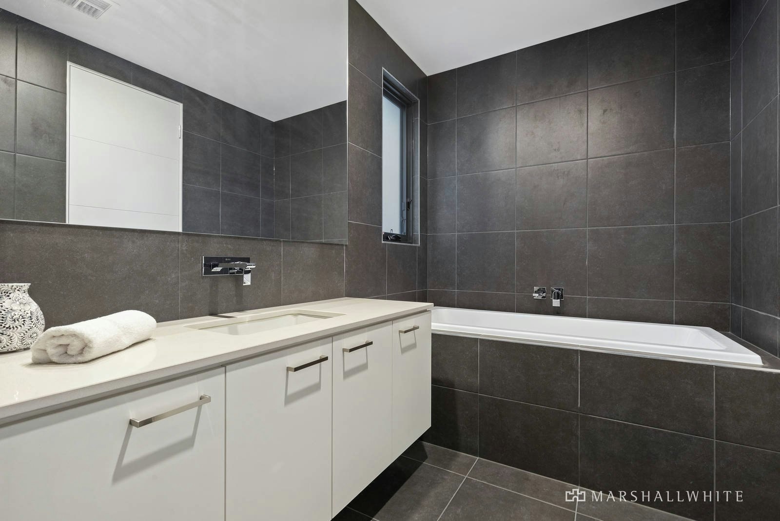 21B Keith Street, Hampton East, VIC