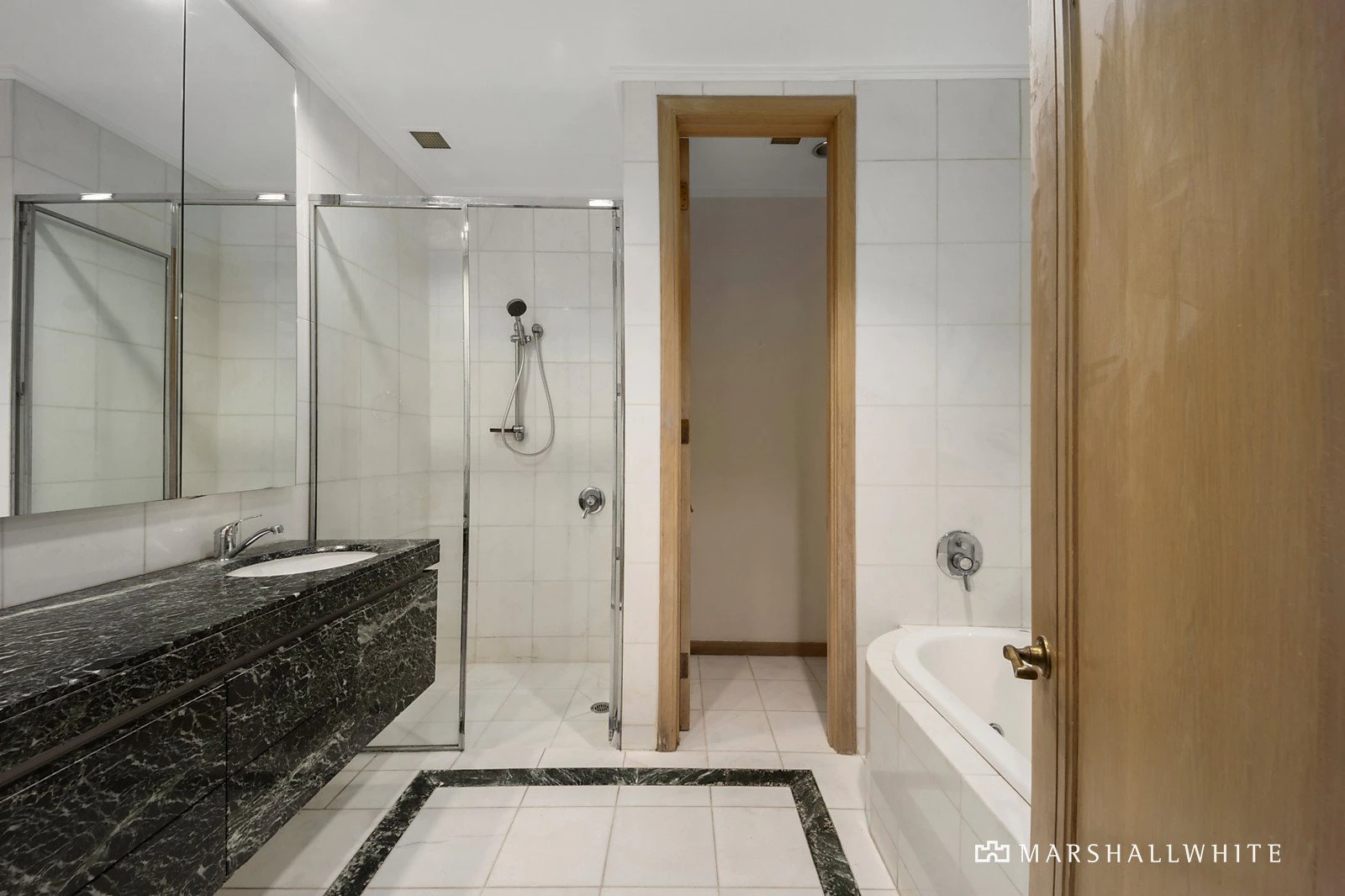 1/404 Toorak Road, Toorak, VIC