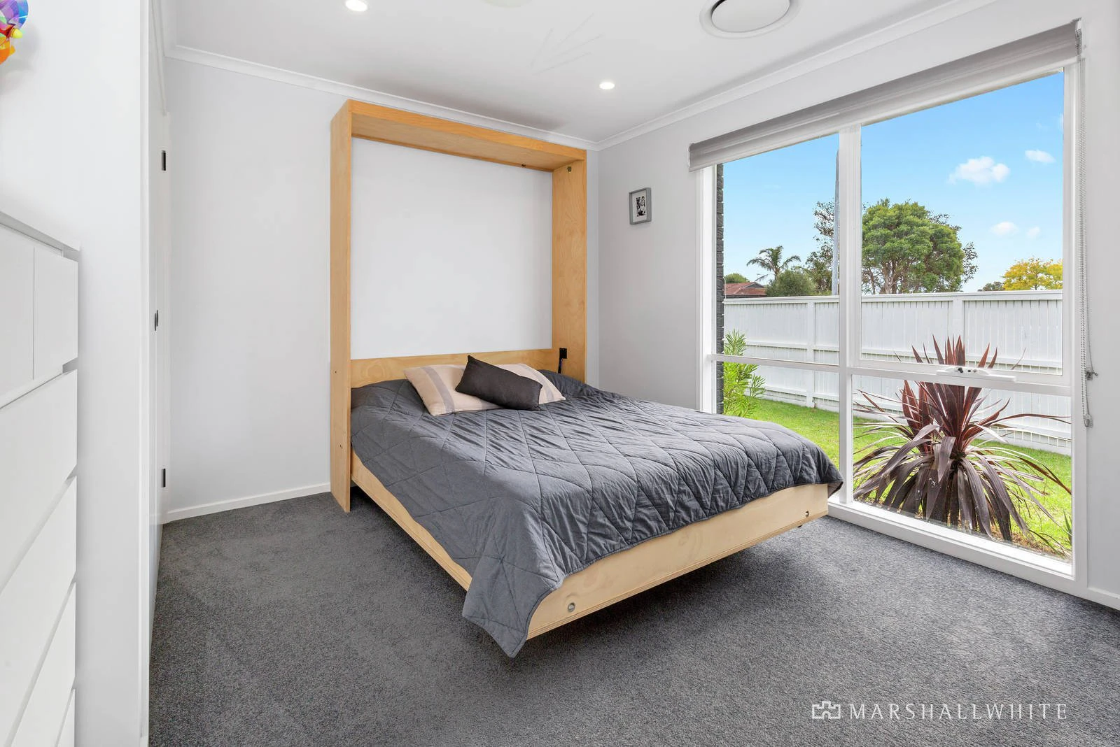 8 Nichols Drive, Mornington, VIC