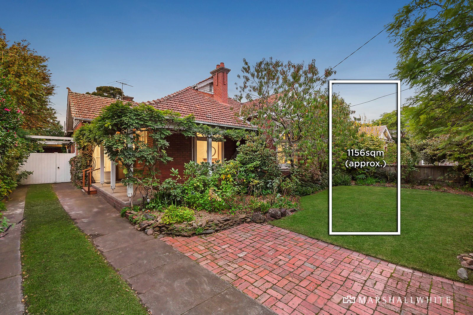 329 Waverley Road, Malvern East, VIC