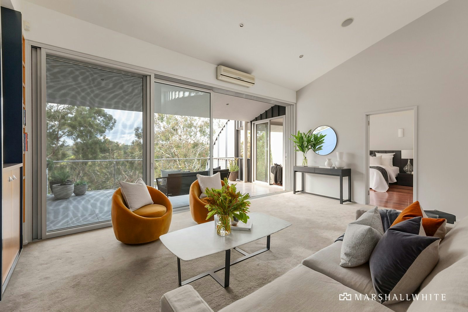 7 Raheen Drive, Kew, VIC