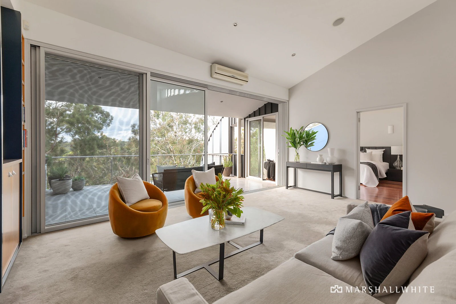 7 Raheen Drive, Kew, VIC