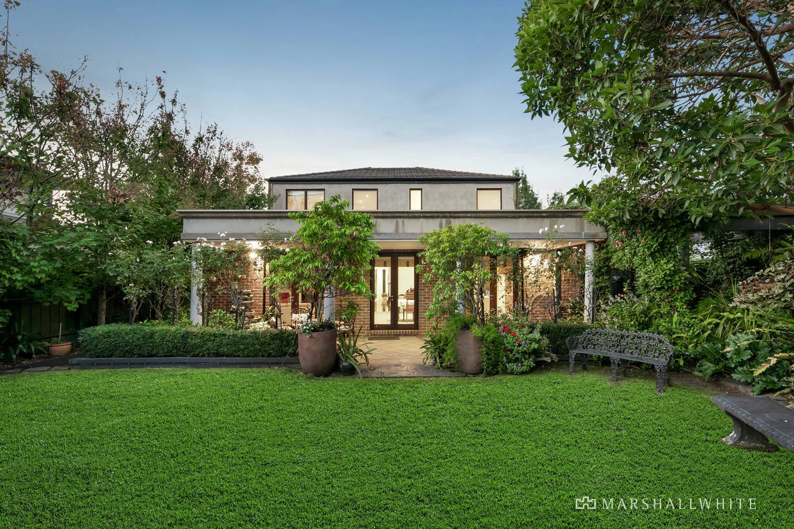 14 Lichfield Grove, Mont Albert North, VIC