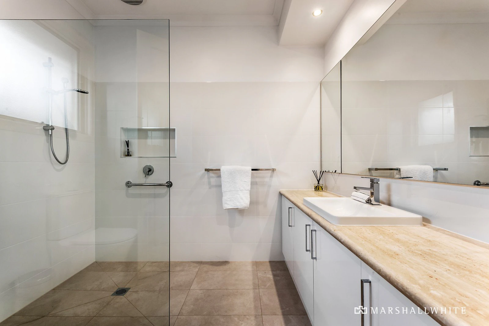 30B Yarrbat Avenue, Balwyn, VIC