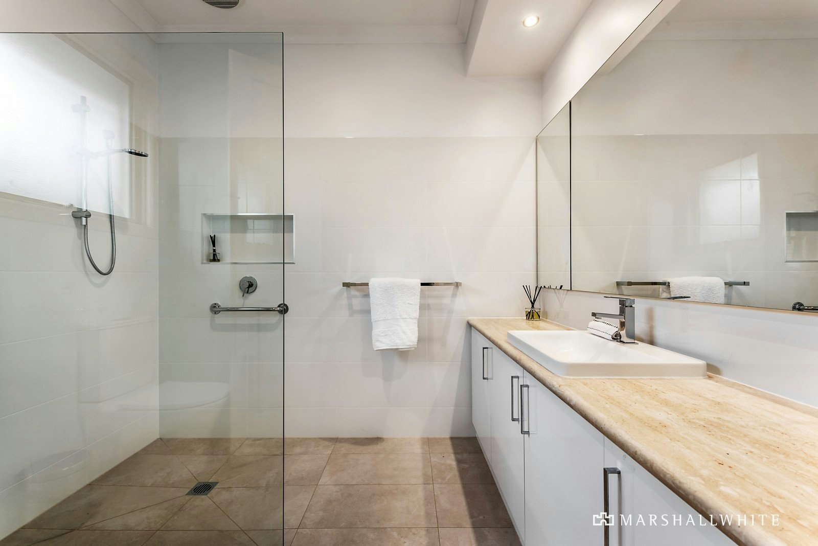 30B Yarrbat Avenue, Balwyn, VIC