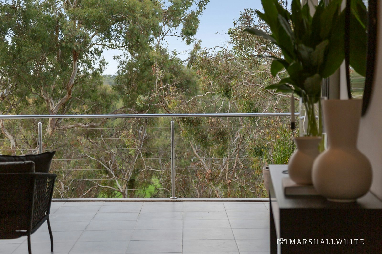 7 Raheen Drive, Kew, VIC