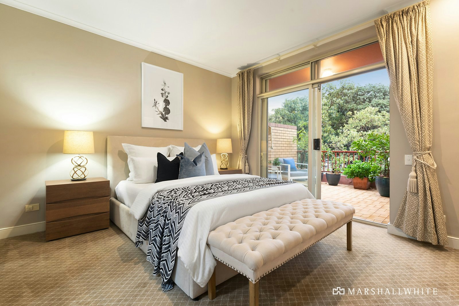 25/21 Park Lane, South Yarra, VIC