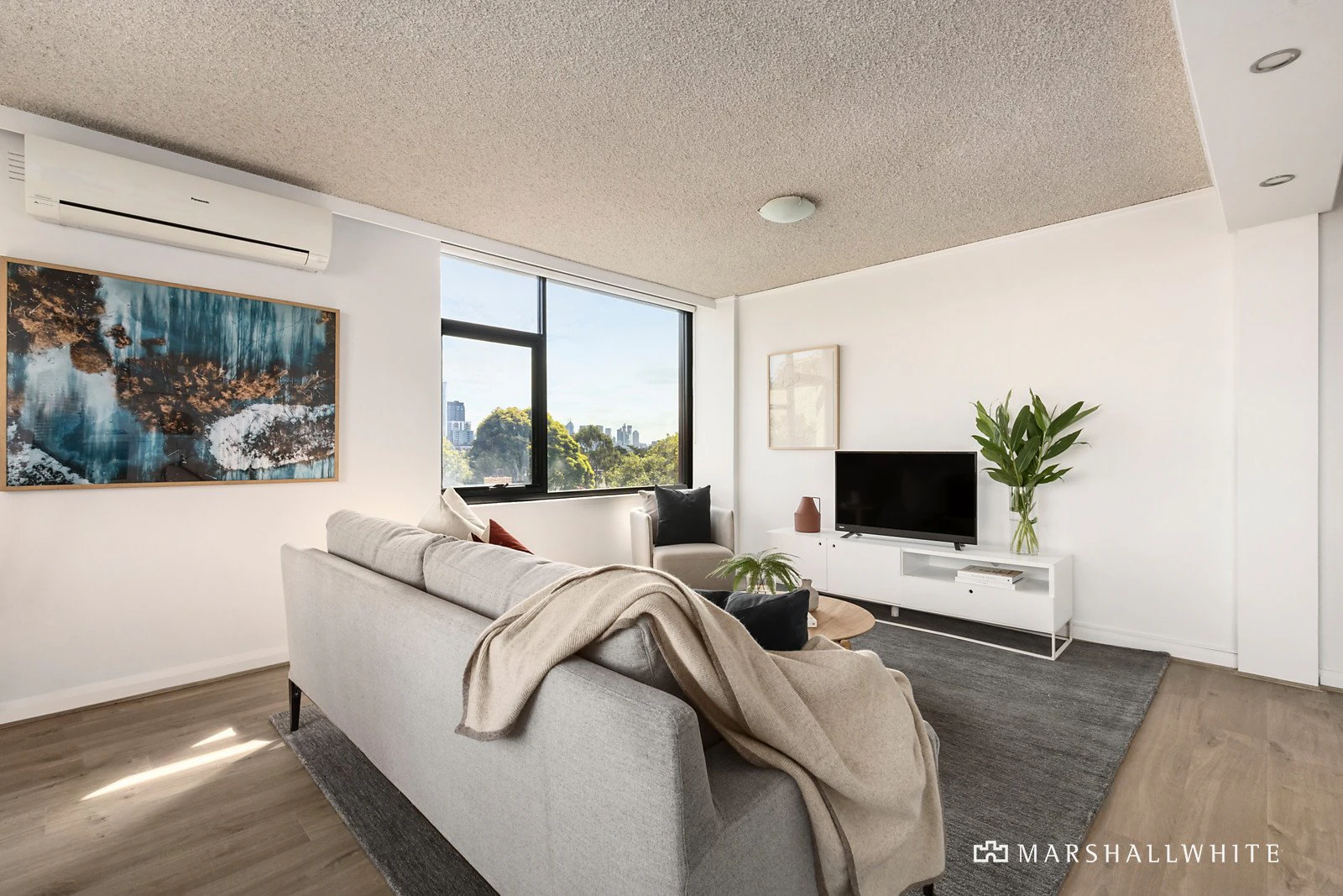 44/390 Toorak Road, South Yarra, VIC
