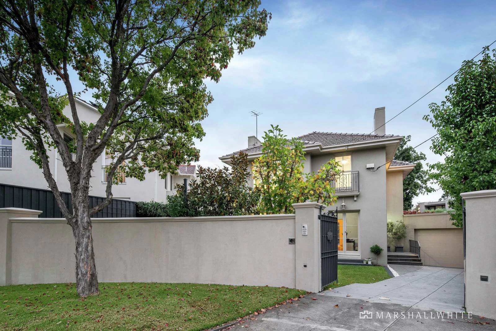 5 Cleeve Court, Toorak, VIC