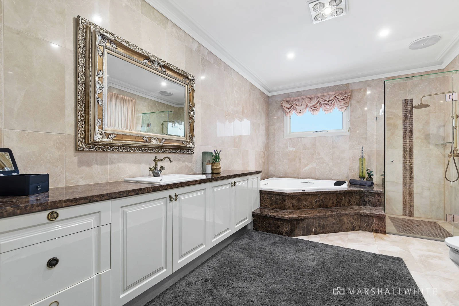 17 Albury Road, Balwyn North, VIC