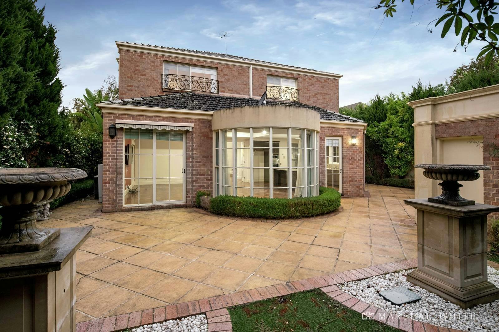 17 Albany Road, Toorak, VIC