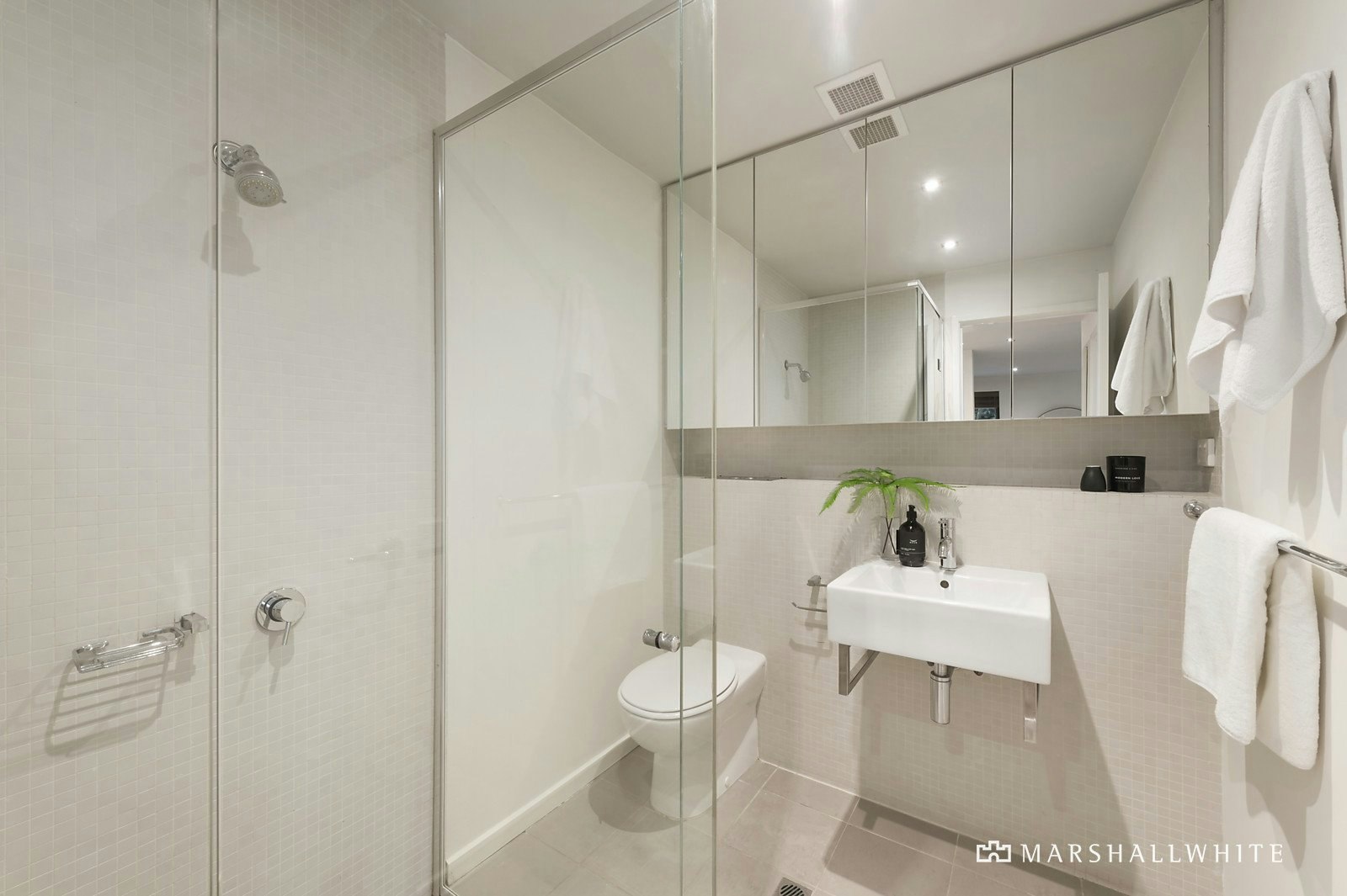 1/561 Glenferrie Road, Hawthorn, VIC