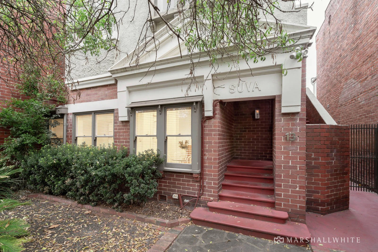 1/13 Loch Street, St Kilda West, VIC