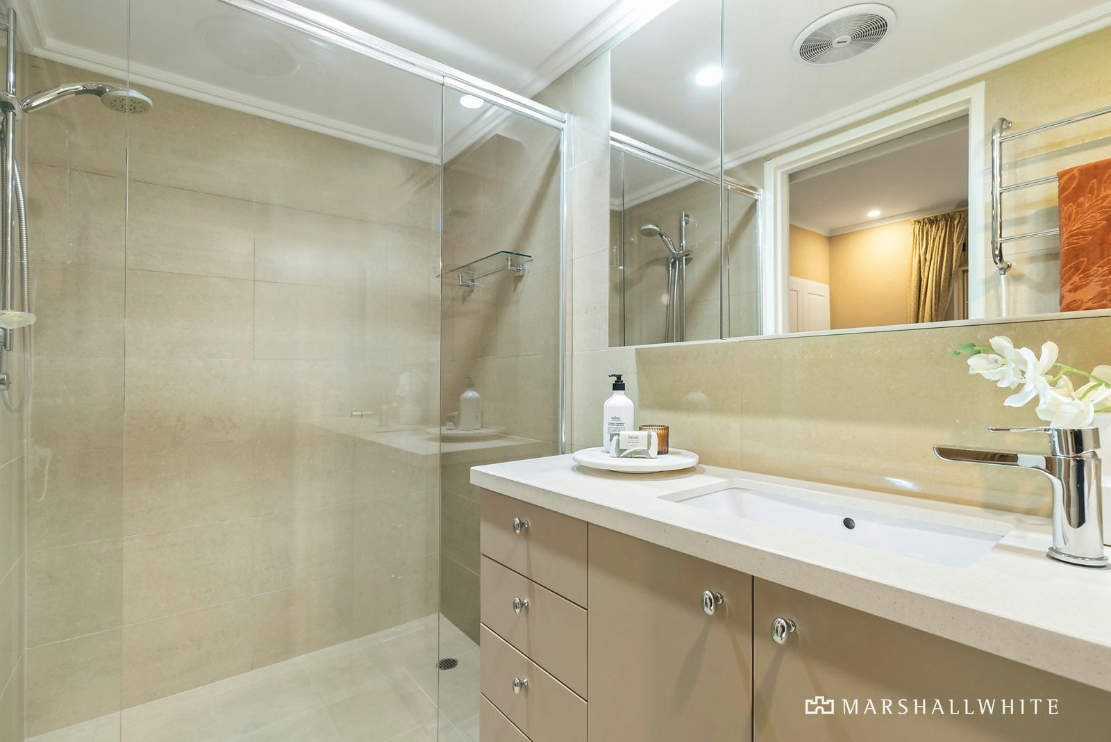 25/21 Park Lane, South Yarra, VIC