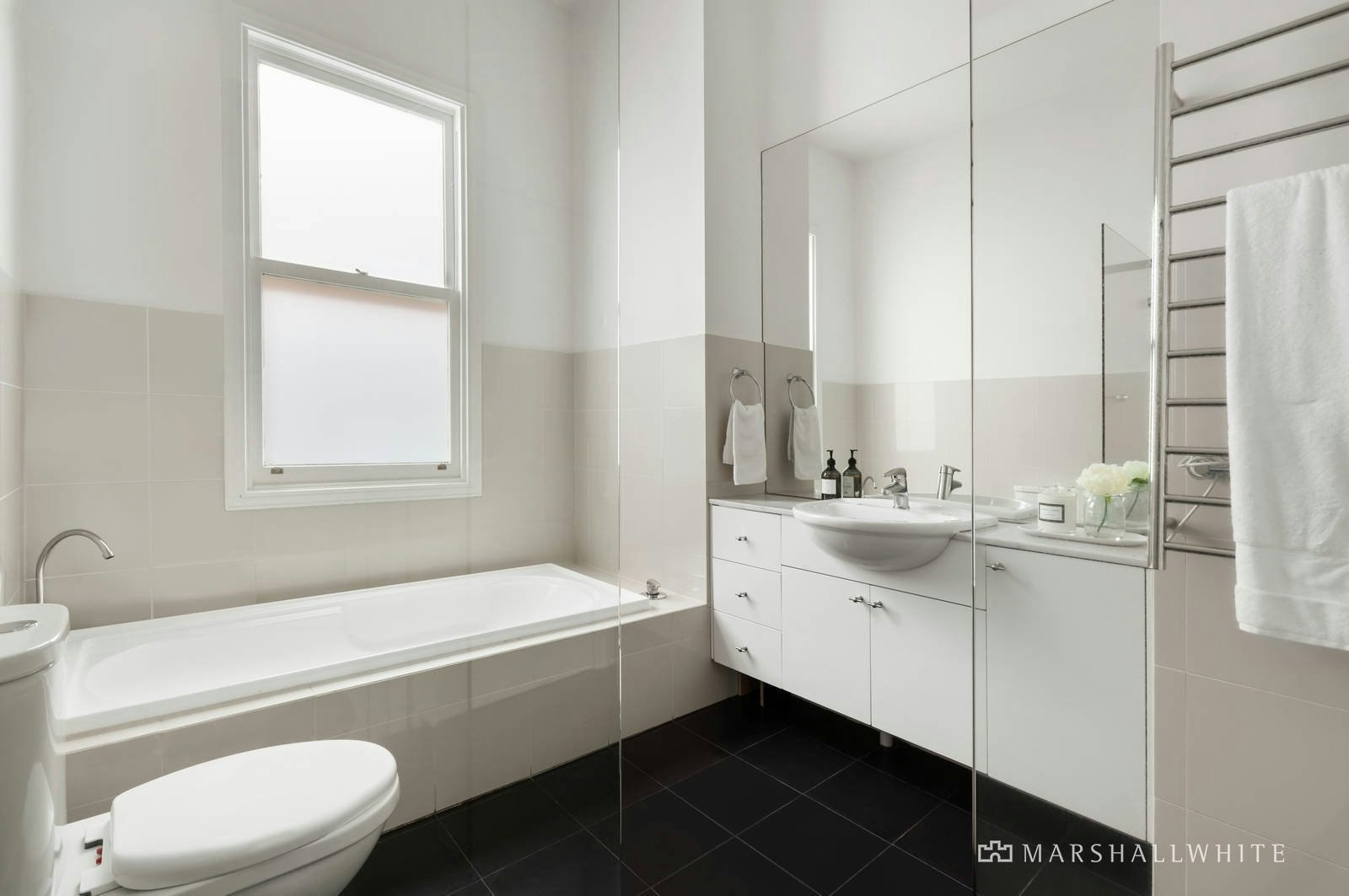 17 Hastings Road, Hawthorn East, VIC