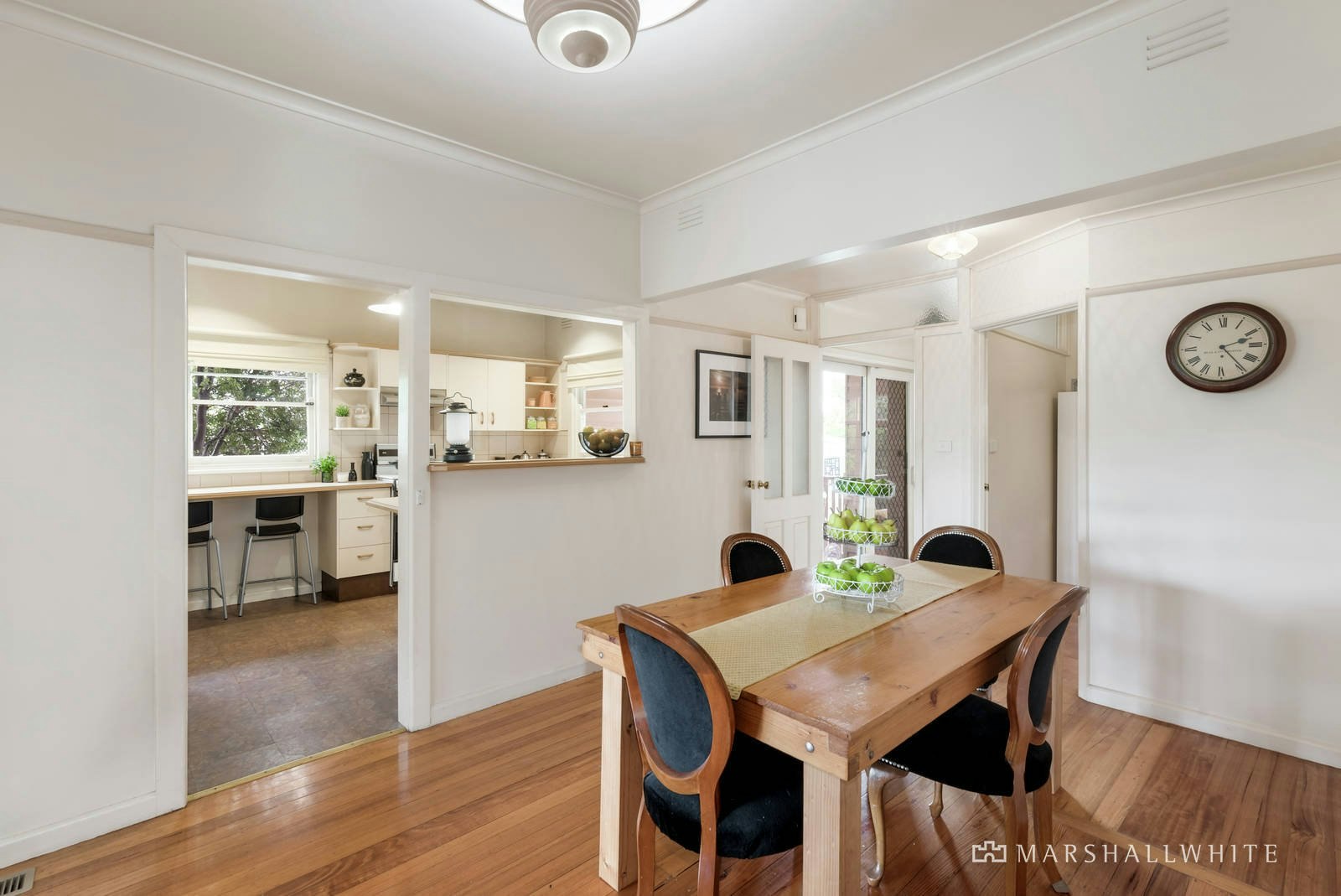 10 Rowena Road, Malvern East, VIC