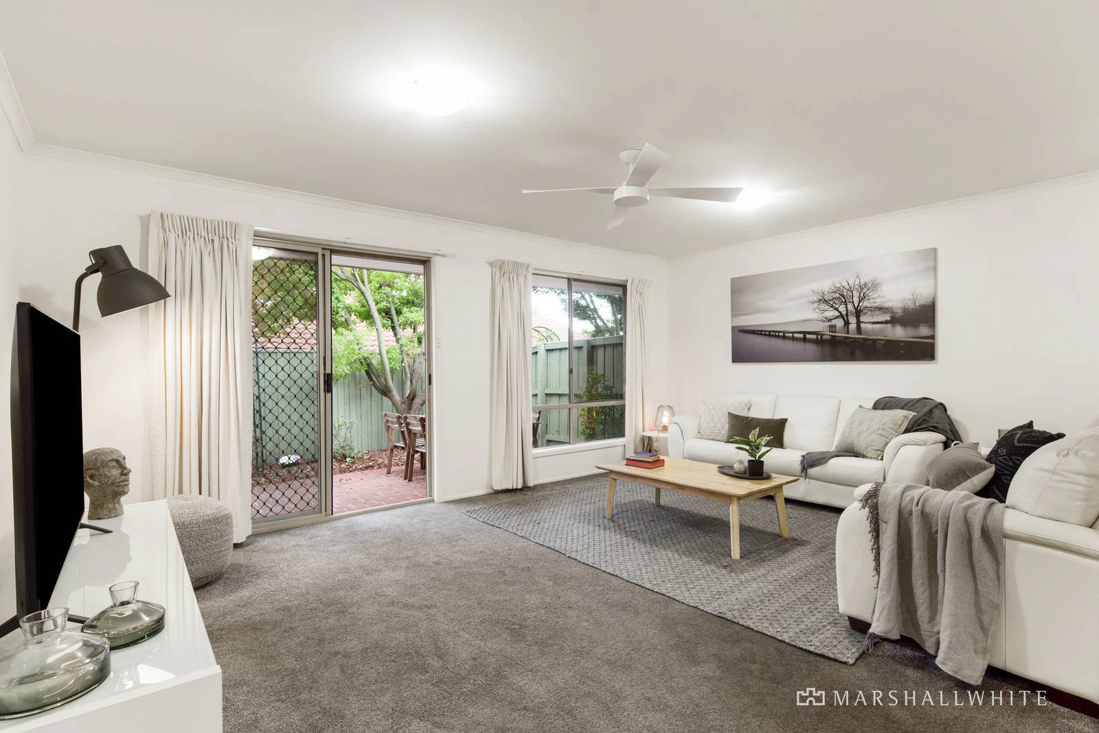 19 Sandon Circuit, Forest Hill, VIC