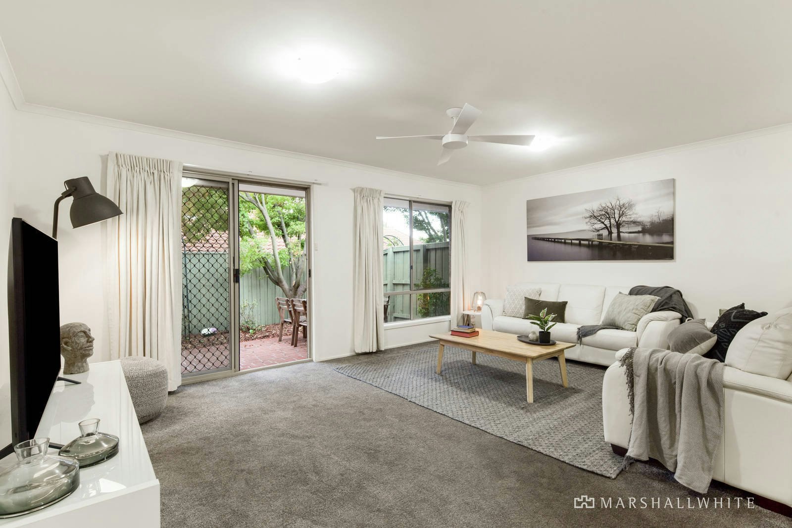 19 Sandon Circuit, Forest Hill, VIC