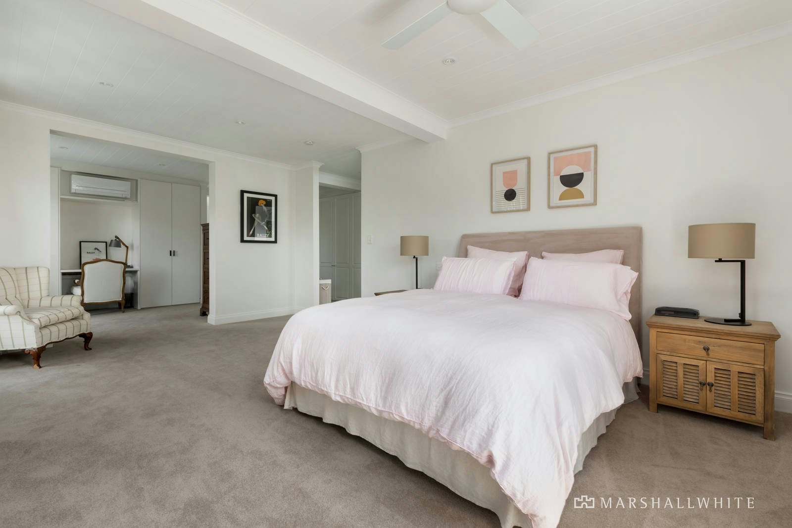 15 Dundonald Avenue, Malvern East, VIC