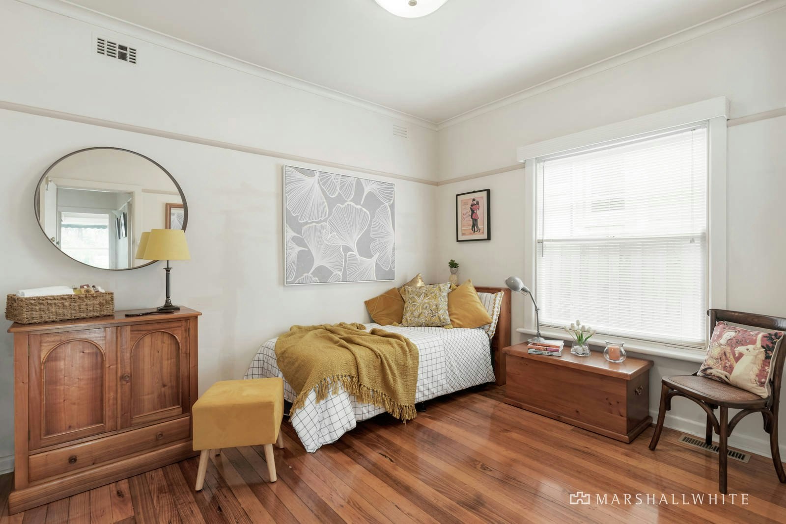 10 Rowena Road, Malvern East, VIC