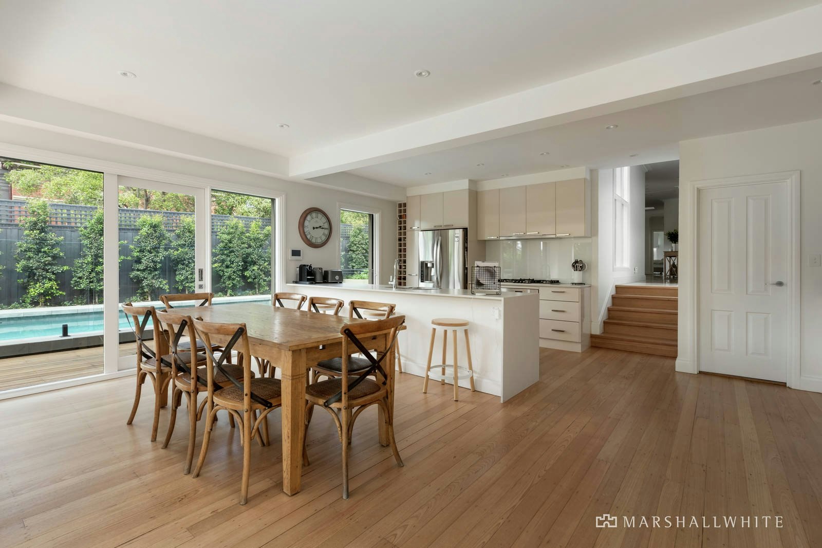 15 Dundonald Avenue, Malvern East, VIC