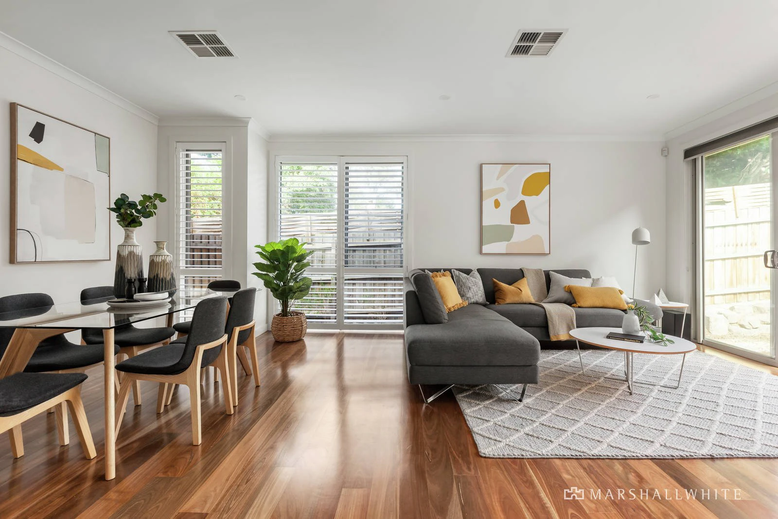 2/23 June Crescent, Templestowe, VIC