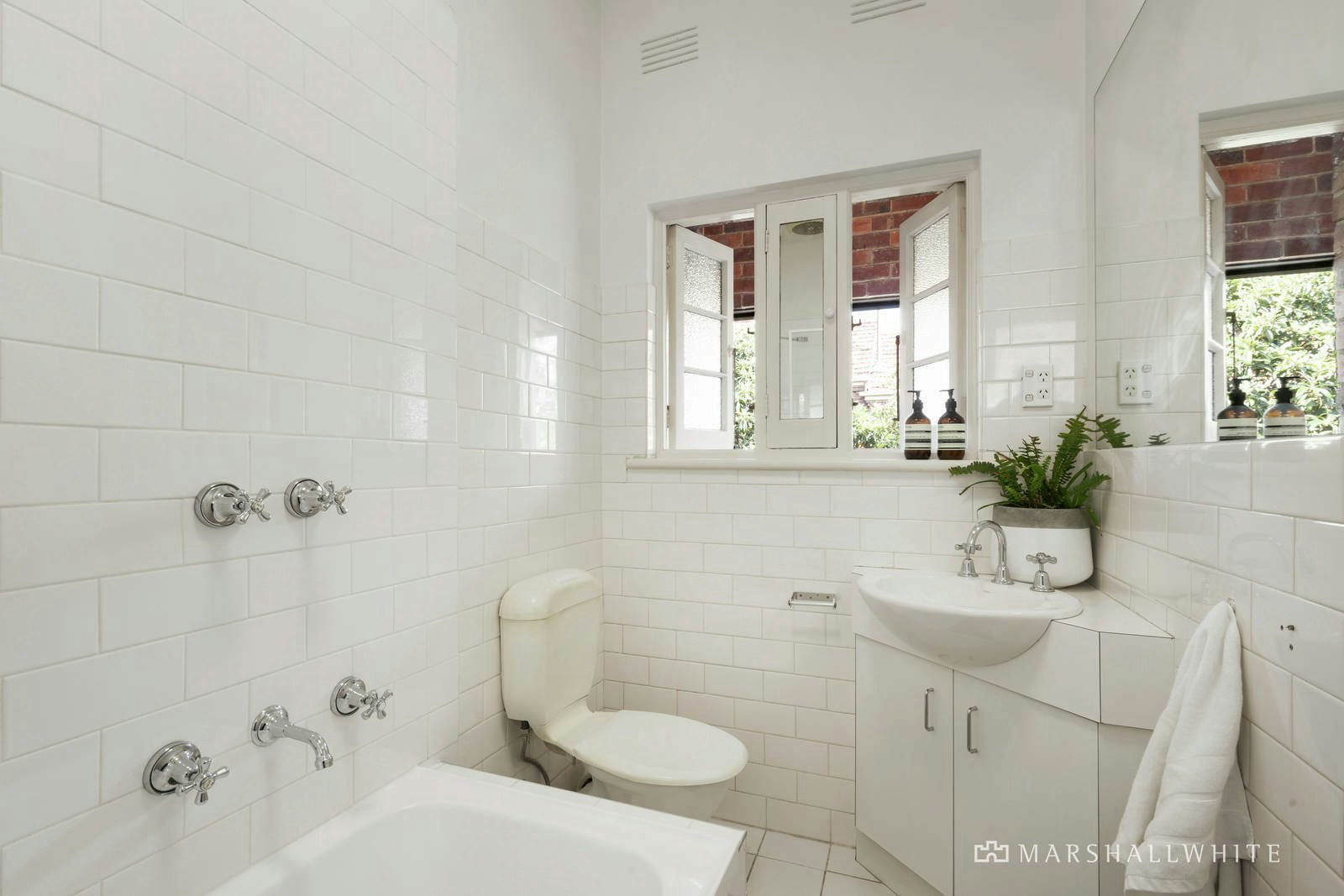 11/9 Eildon Road, St Kilda, VIC