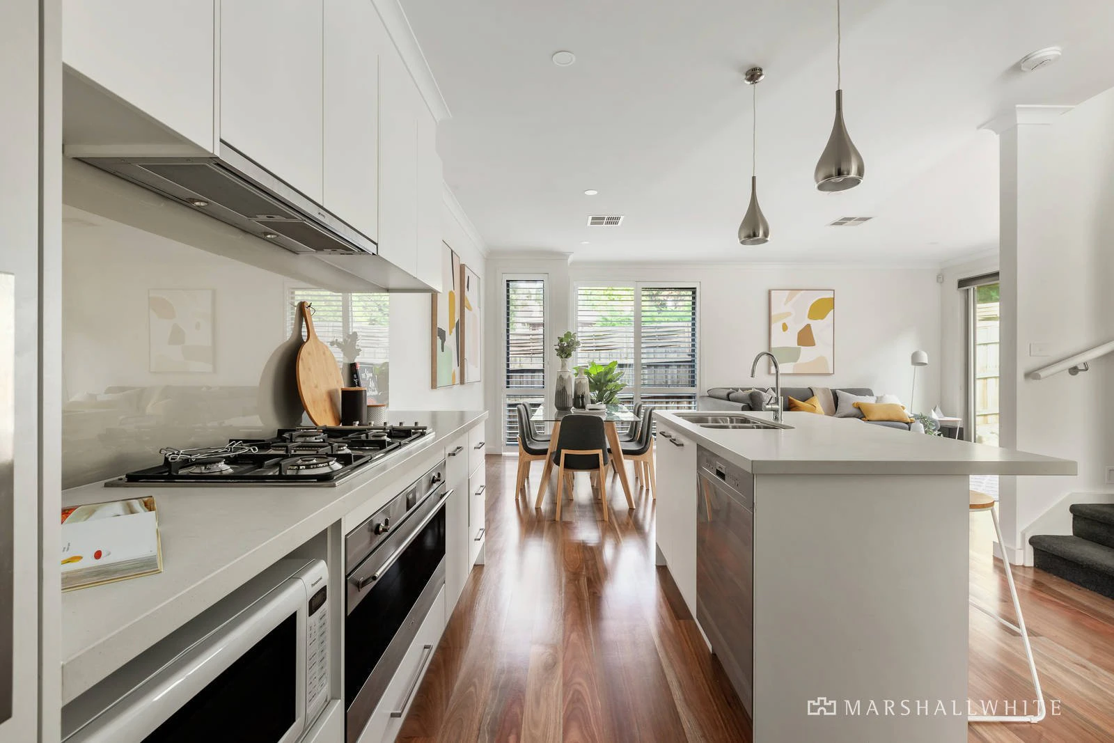 2/23 June Crescent, Templestowe, VIC