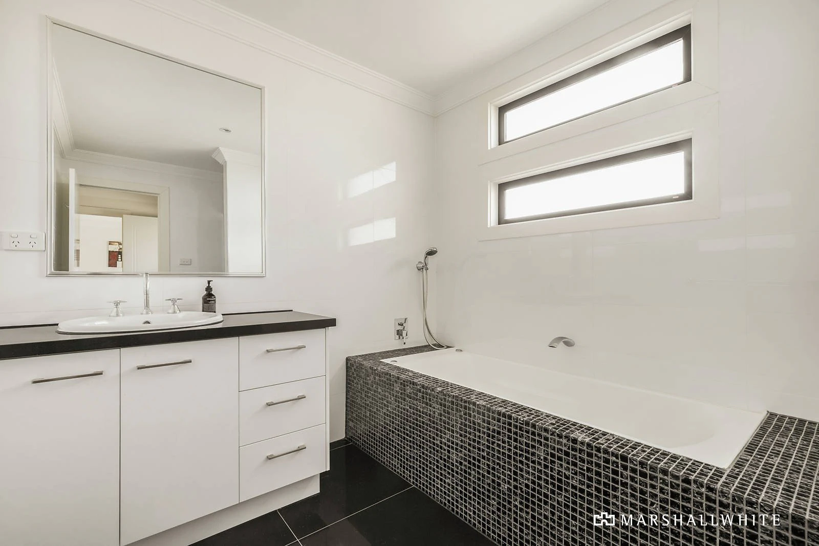 52a Morotai Avenue, Ashburton, VIC