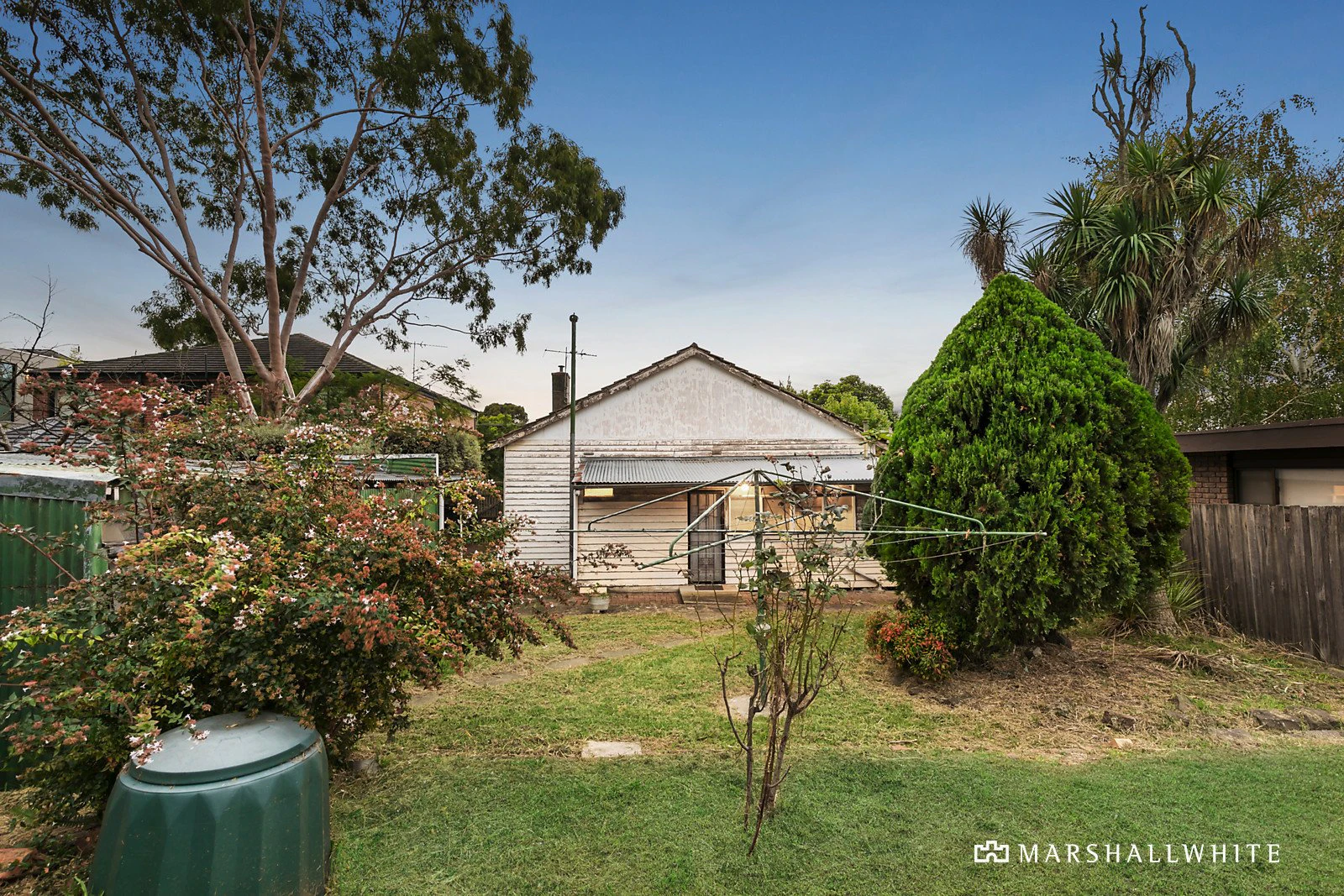 10 Young Street, Glen Iris, VIC
