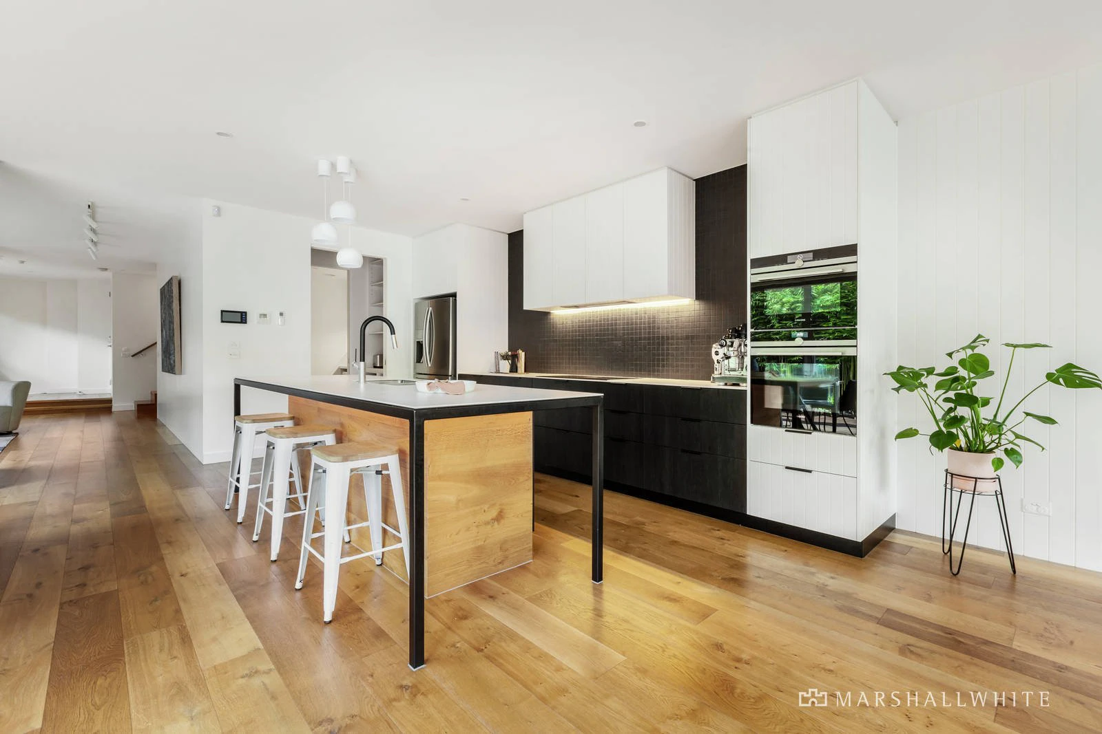 10B Barnett Street, Hampton, VIC