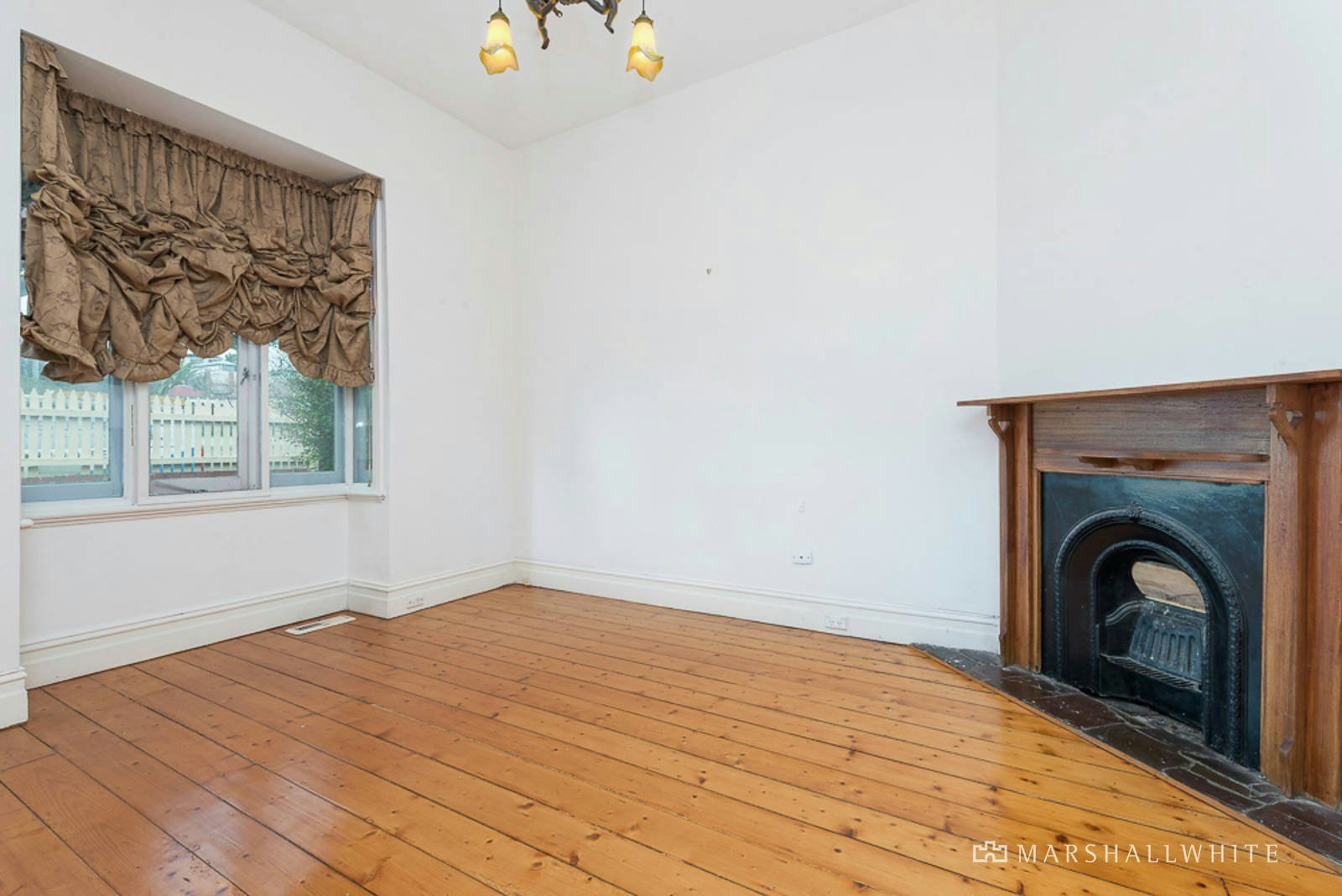 28 Nepean Highway, Brighton, VIC