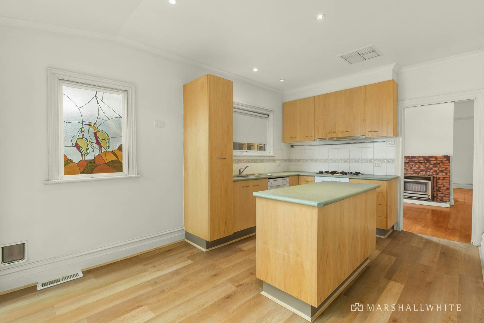 28 Nepean Highway, Brighton, VIC