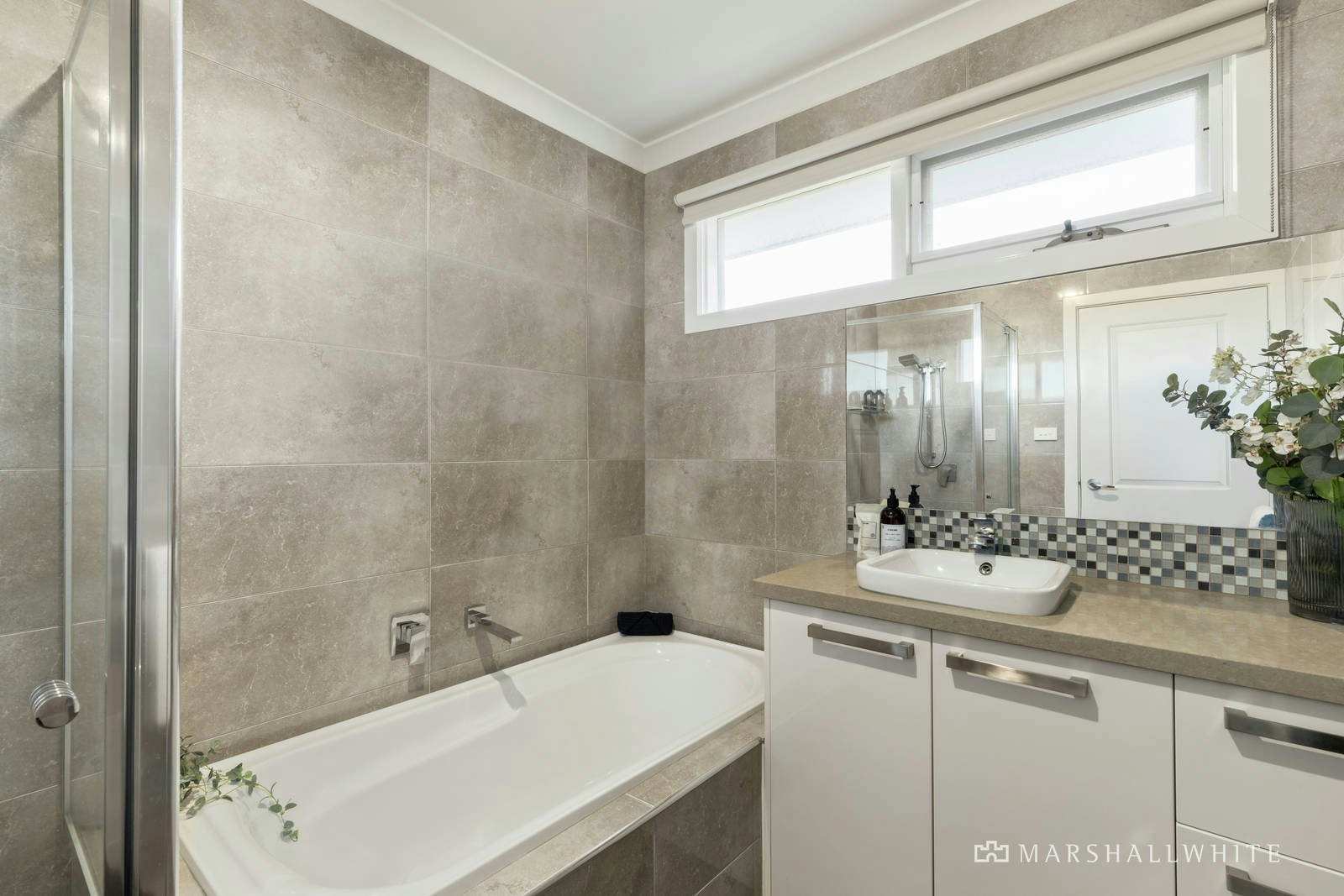 1/25 Newton Street, Surrey Hills, VIC