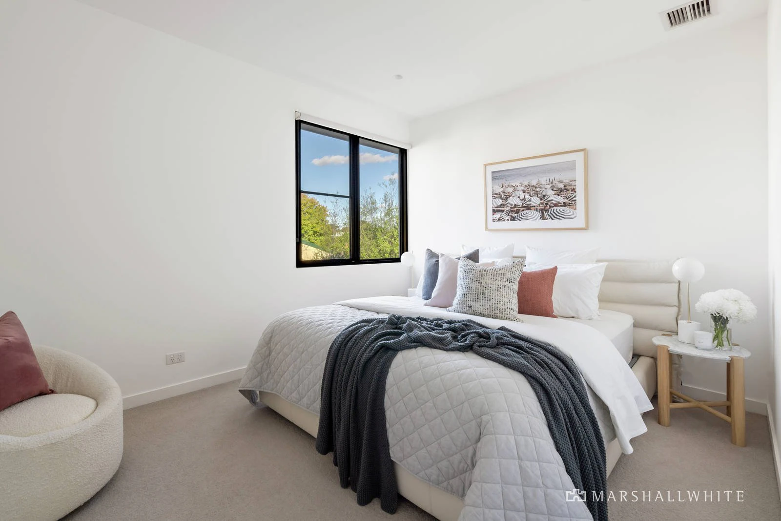 2/172 Prospect Hill Road, Canterbury, VIC