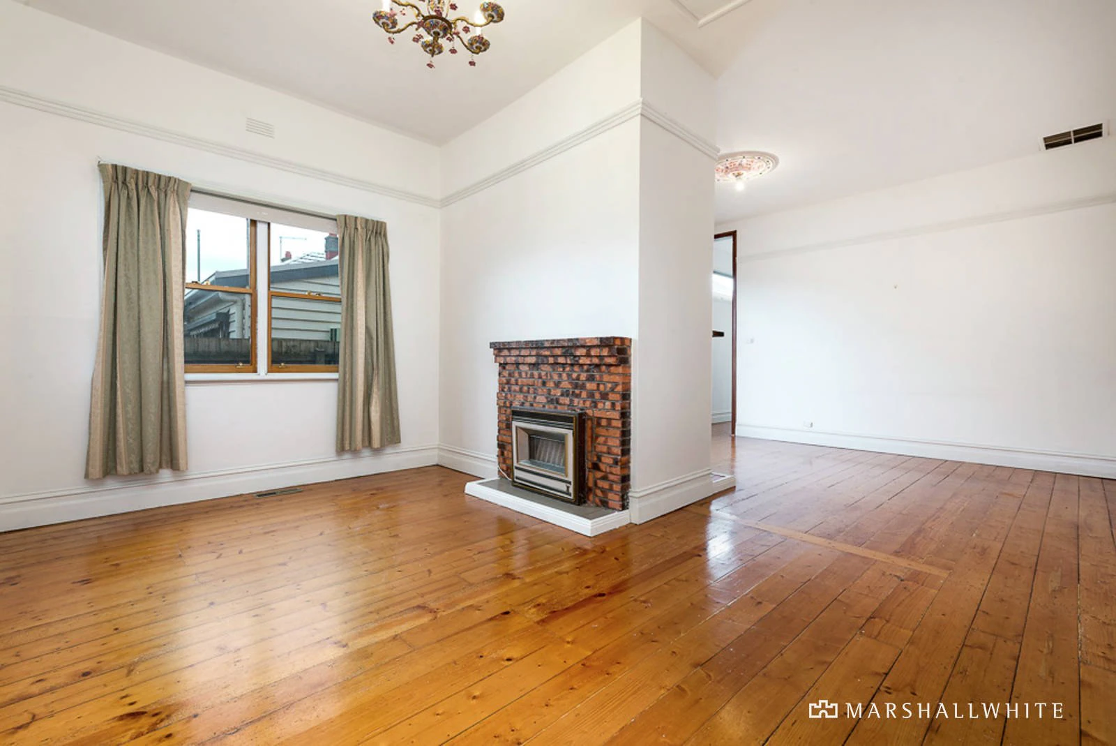 28 Nepean Highway, Brighton, VIC