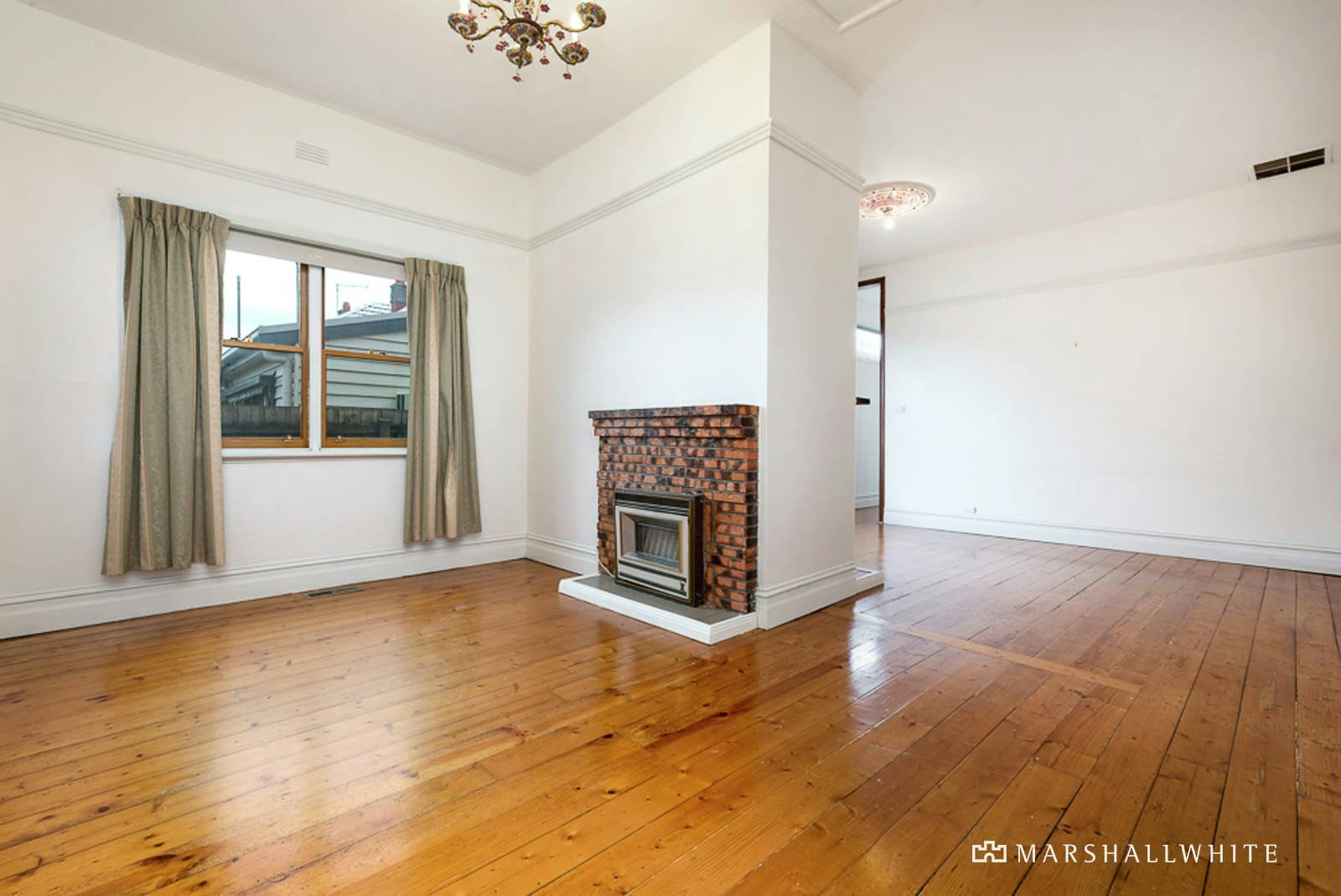 28 Nepean Highway, Brighton, VIC