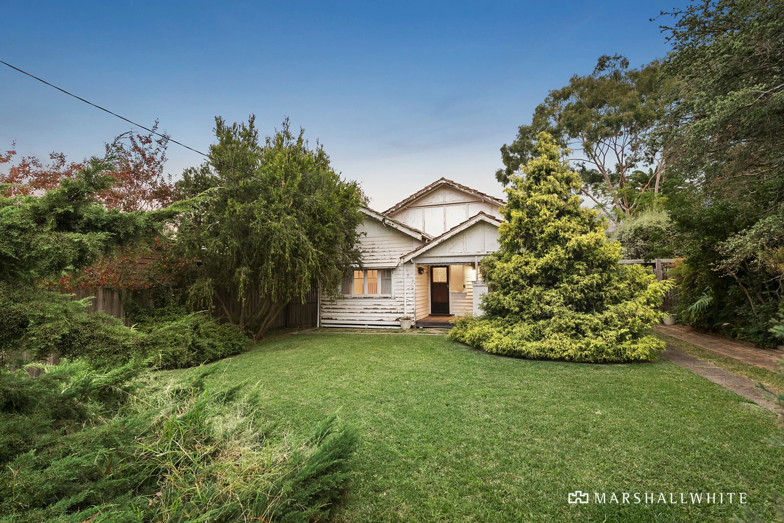 10 Young Street, Glen Iris, VIC