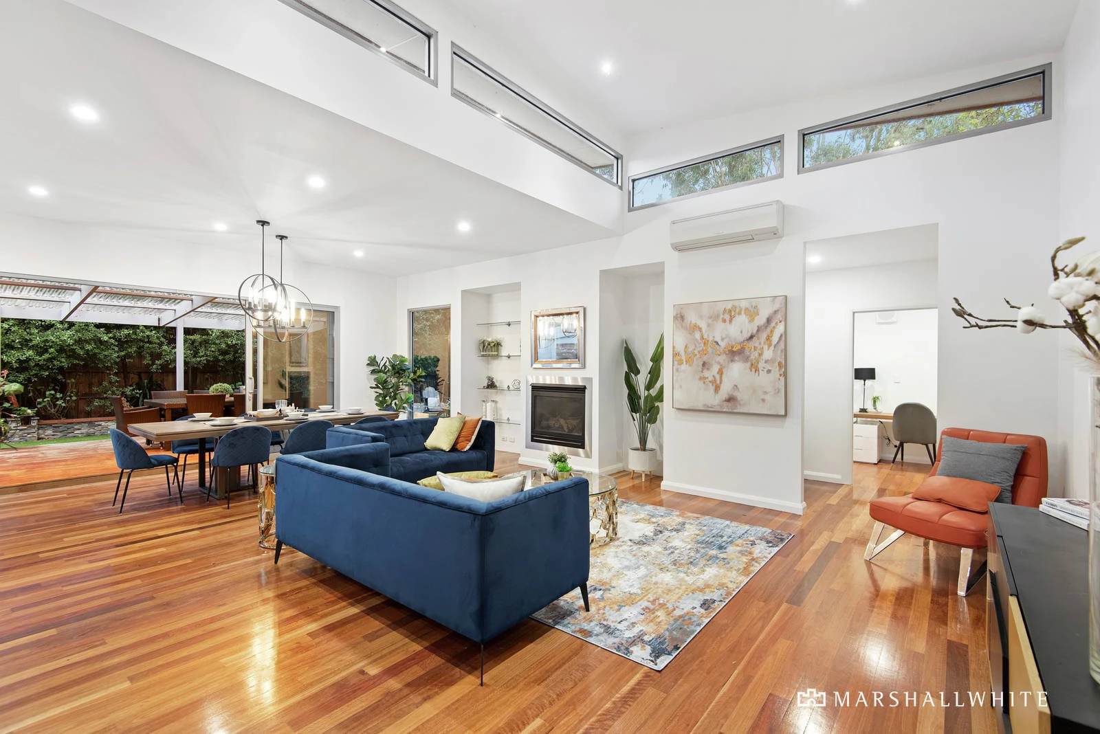 34 Bennett Parade, Kew East, VIC