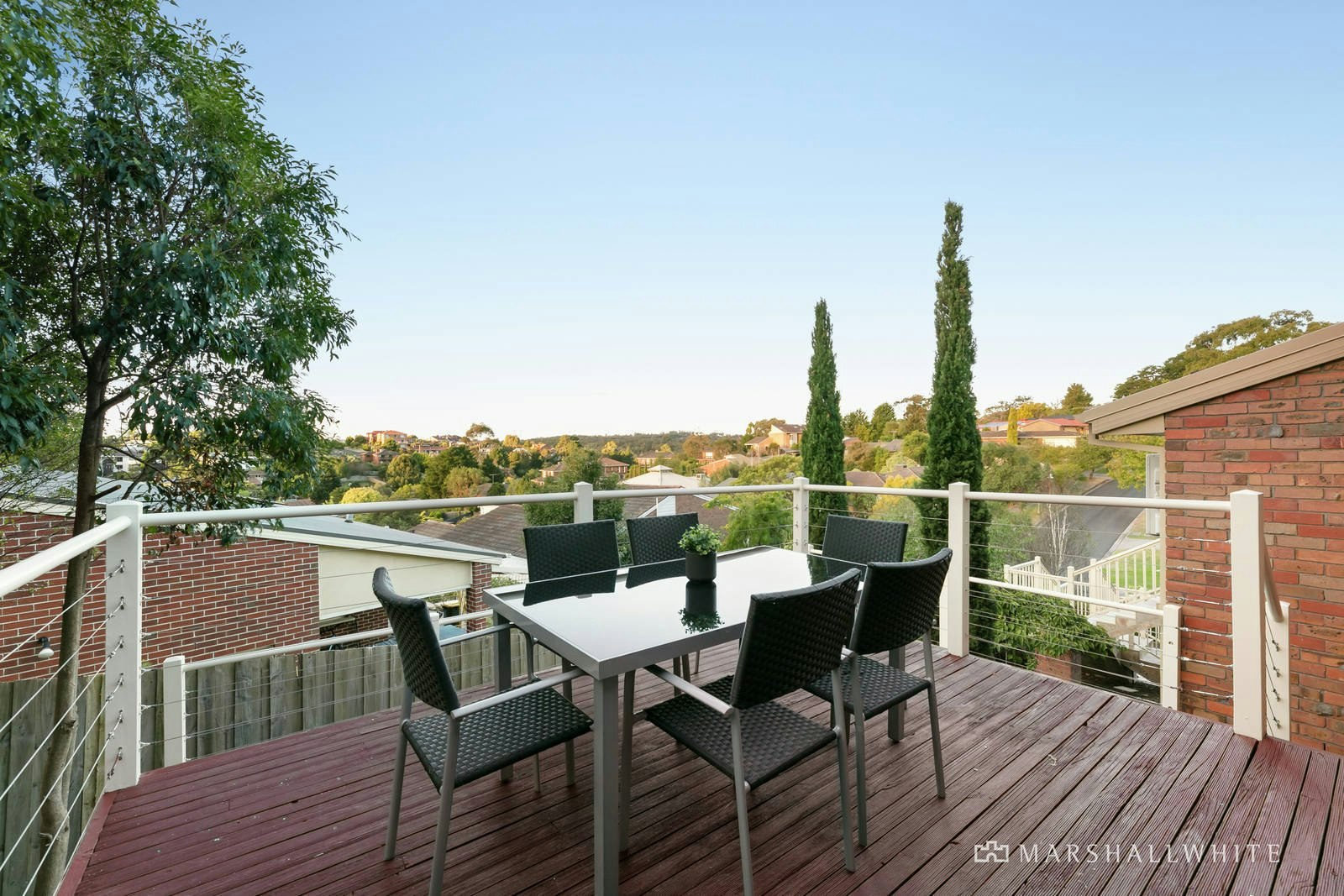 16 Pine Hill Drive, Doncaster East, VIC